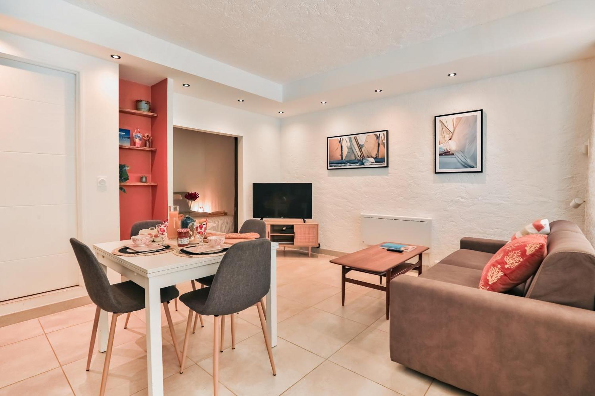 Appartement 30 M De La Plage Grimaud Εξωτερικό φωτογραφία